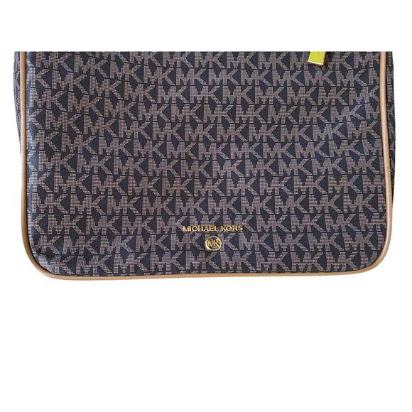 Authentic MICHAEL Michael Kors Jet Set Charm North South Crossbody Logo Bag - Picture 4 of 10